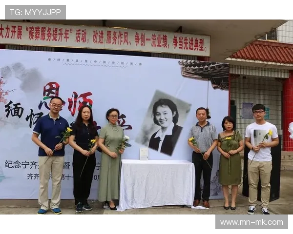 孤独星球上的足球梦想 见证一颗星球与足球的深情对话 孤独星球上的足球梦想 见证一颗星球与足球的深情对话