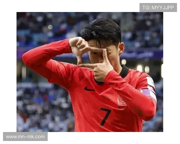 足球无球星时代：集体主义崛起与个性化英雄的消逝